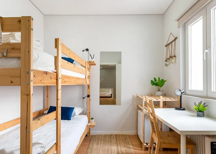 Beautiful House In - By Guest Matosinhos (Porto)